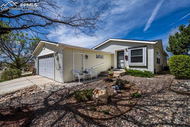 4024 Gray Fox Heights, Colorado Springs, CO 80922