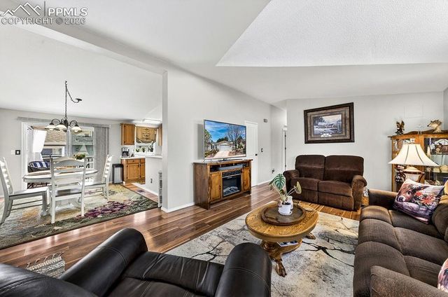 4024 Gray Fox Heights, Colorado Springs, CO 80922