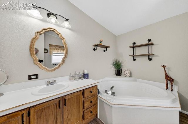 4024 Gray Fox Heights, Colorado Springs, CO 80922
