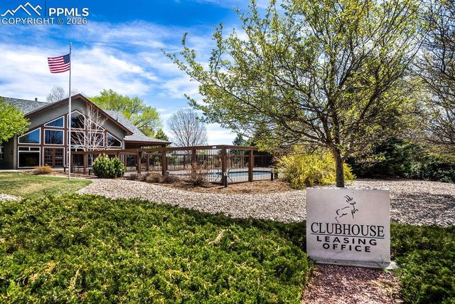4024 Gray Fox Heights, Colorado Springs, CO 80922