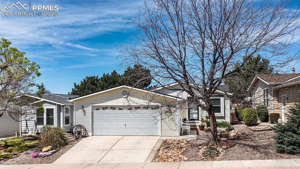 4024 Gray Fox Heights, Colorado Springs, CO 80922