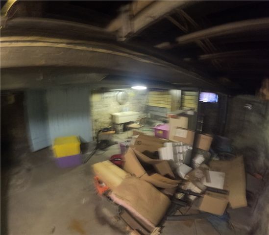 2345 Atmore St, Marshall Shadeland, PA 15212
