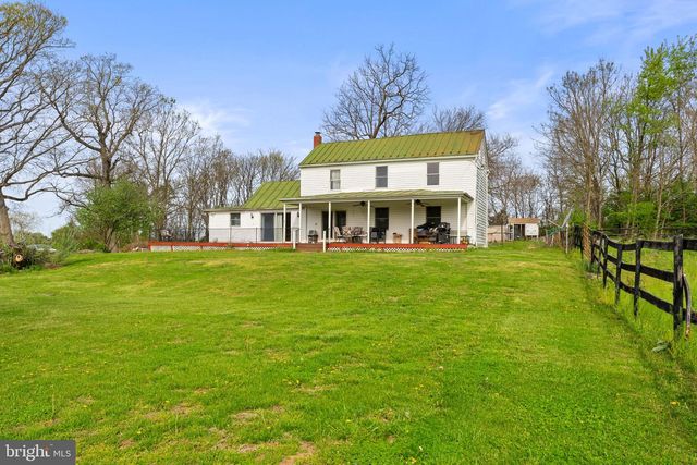 420 RUSSELL RD, Berryville, VA 22611