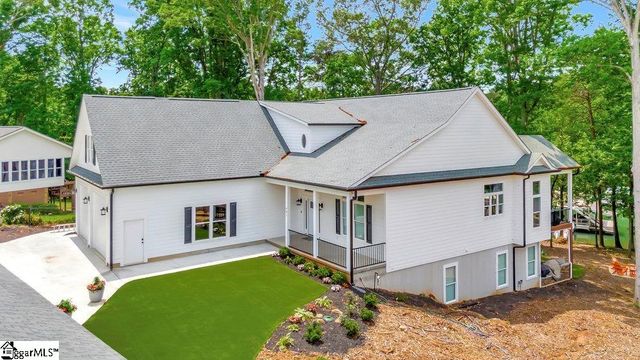 401 Broadwater Circle, Anderson, SC 29626