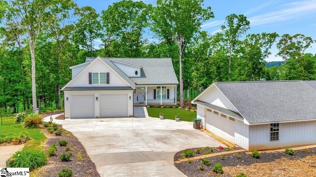 401 Broadwater Circle, Anderson, SC 29626