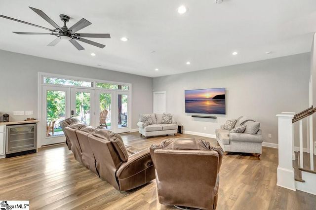 401 Broadwater Circle, Anderson, SC 29626