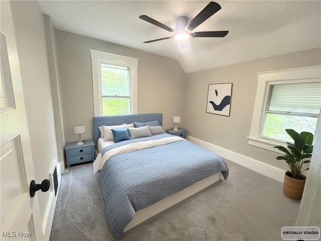 385 Campbell Street, Akron, OH 44307