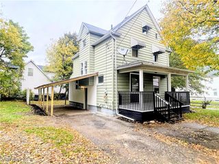 385 Campbell Street, Akron, OH 44307