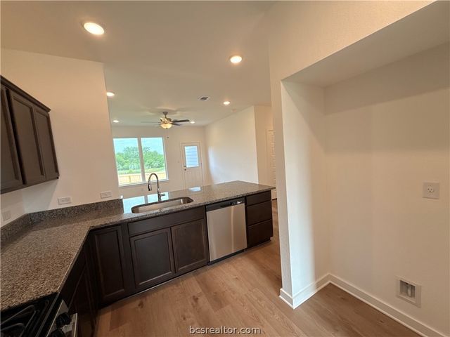 114 Hejl Drive, Caldwell, TX 77836