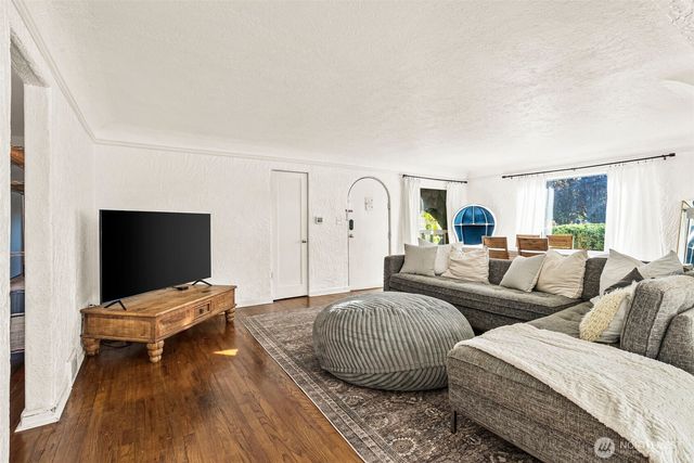 101 S 58th Street, Tacoma, WA 98408