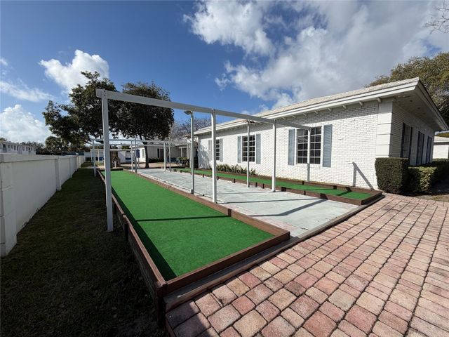 2151 NE 68th Street 207, Fort Lauderdale, FL 33308