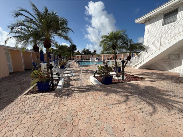 2151 NE 68th Street 207, Fort Lauderdale, FL 33308
