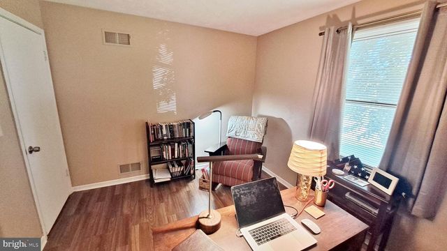 451 CLOVER LN, Hanover, PA 17331