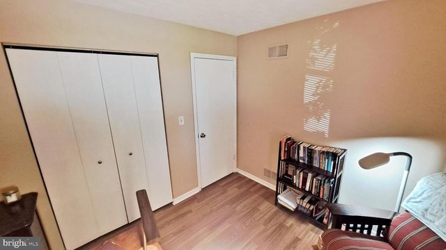 451 CLOVER LN, Hanover, PA 17331
