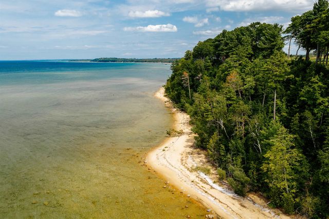 4182 Dornoch Court, Williamsburg, MI 49690