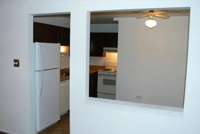 5321 Waterbury Drive 502, Crestwood, IL 60418