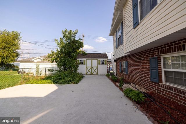 685 HAMILTON ST, Carlisle, PA 17013