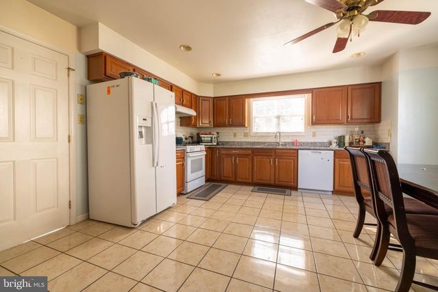 685 HAMILTON ST, Carlisle, PA 17013
