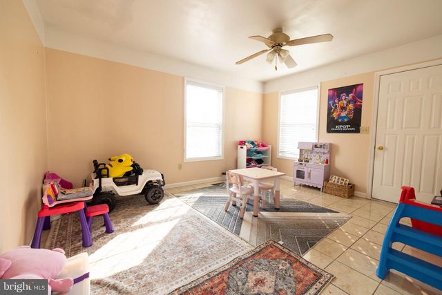 685 HAMILTON ST, Carlisle, PA 17013