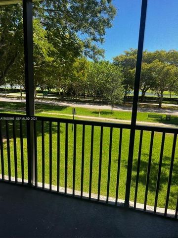 3475 N Country Club Drive 204, Aventura, FL 33180