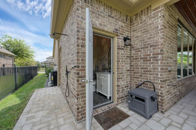 16815 Himley Drive, Cypress, TX 77433