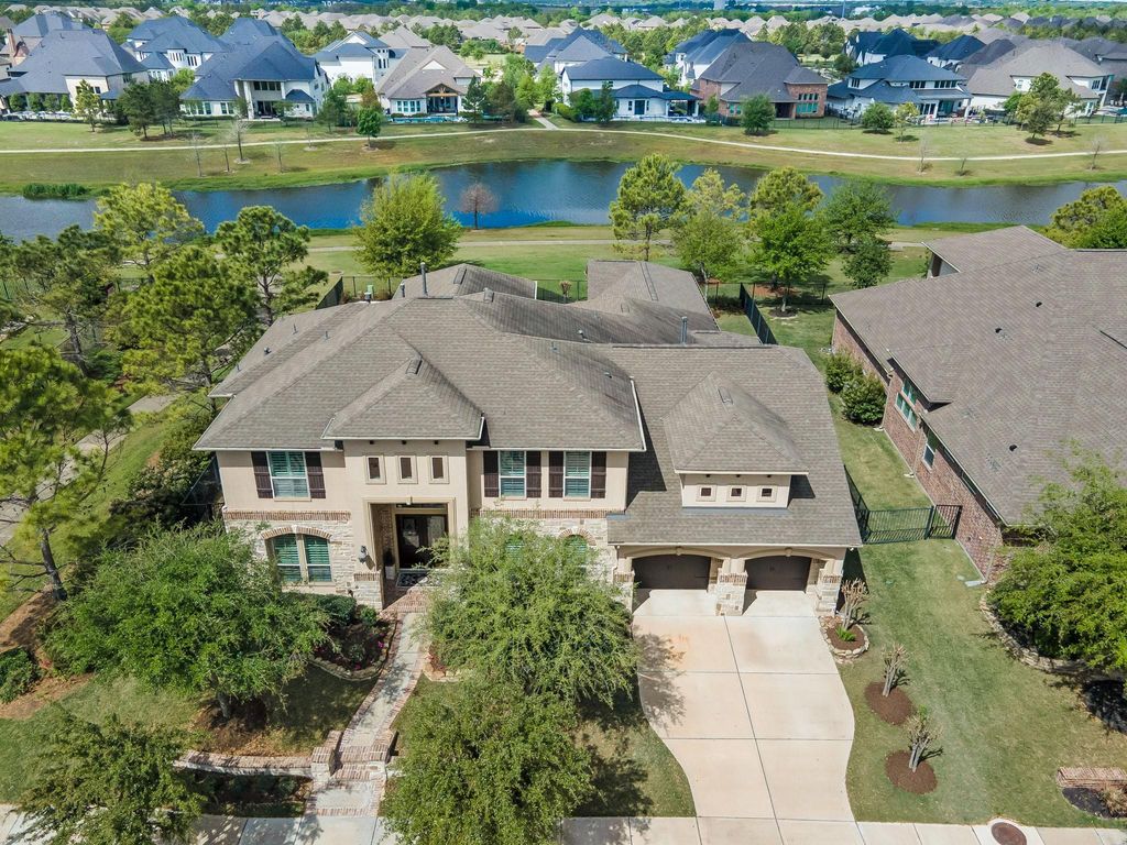 16815 Himley Drive, Cypress, TX 77433