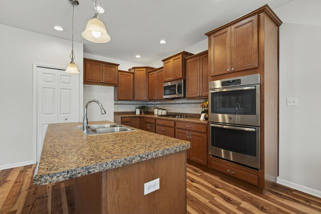 1669 Gossett Mill Avenue, Chesterton, IN 46304
