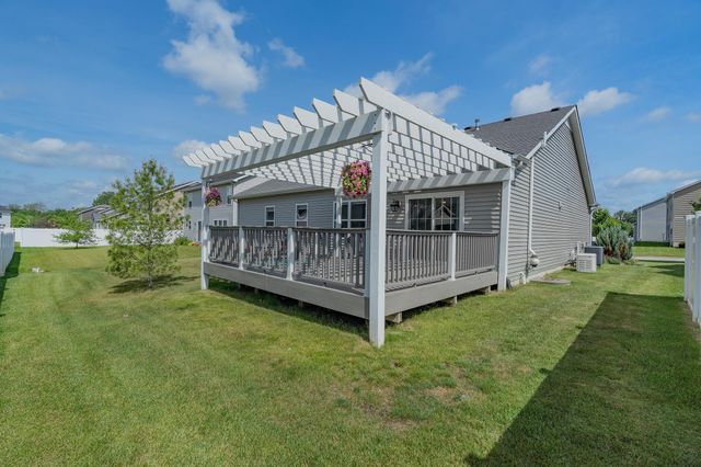1669 Gossett Mill Avenue, Chesterton, IN 46304