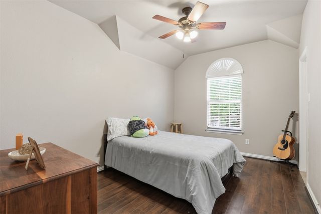 2451 Beachview Drive, Grand Prairie, TX 75054