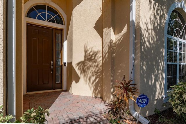 10639 HATTERAS DRIVE, Tampa, FL 33615