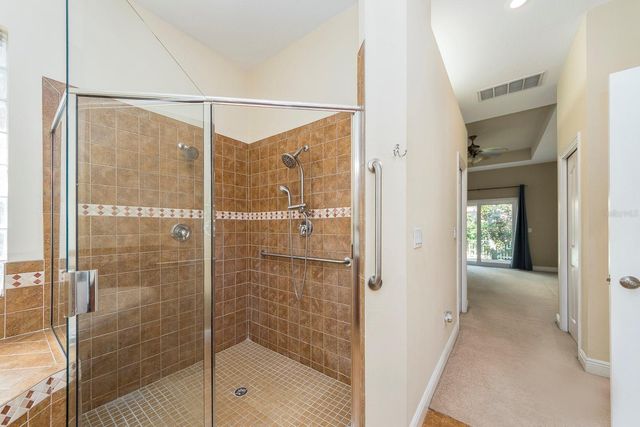 10639 HATTERAS DRIVE, Tampa, FL 33615