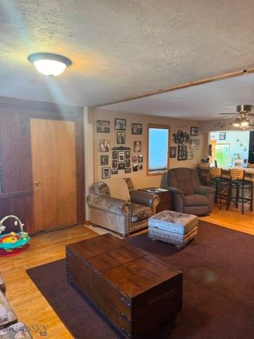 1611 6th, Walkerville, MT 59701