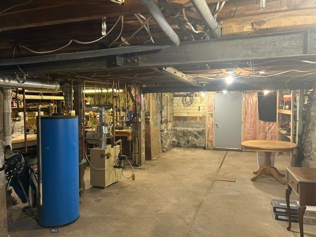 1611 6th, Walkerville, MT 59701