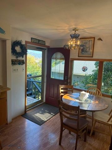 1611 6th, Walkerville, MT 59701