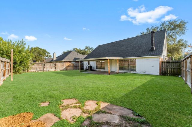 16906 Summer Dawn Place, Houston, TX 77095