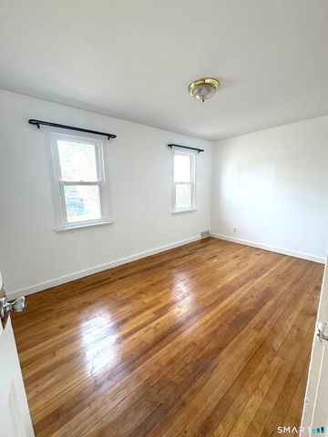 89 Campfield Drive, Fairfield, CT 06825