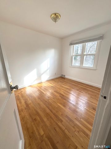 89 Campfield Drive, Fairfield, CT 06825