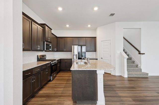 319 William Moon WAY, San Marcos, TX 78666