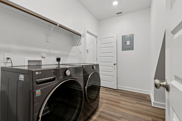 319 William Moon WAY, San Marcos, TX 78666