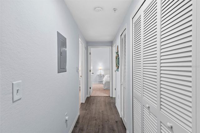 5621 BIDWELL PARKWAY 104, Sarasota, FL 34233