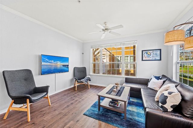 5621 BIDWELL PARKWAY 104, Sarasota, FL 34233