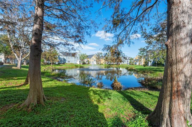 5621 BIDWELL PARKWAY 104, Sarasota, FL 34233