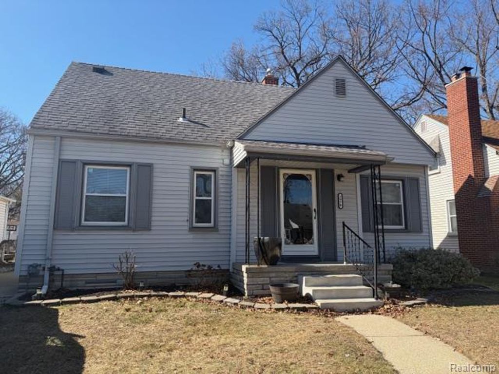 2970 Geneva Street, Dearborn, MI 48124