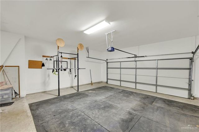 5211 Shalom Drive, Edinburg, TX 78539