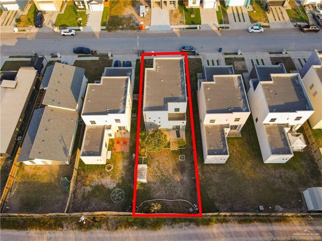 5211 Shalom Drive, Edinburg, TX 78539