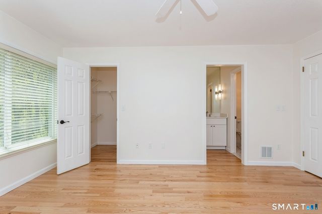 33 Strathmore Lane 33, Norwalk, CT 06880