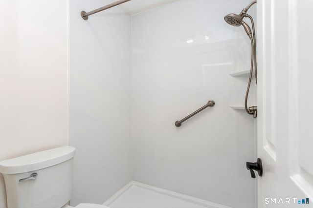 33 Strathmore Lane 33, Norwalk, CT 06880