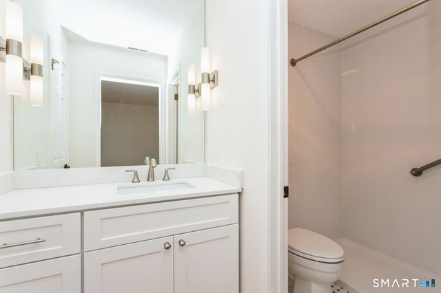 33 Strathmore Lane 33, Norwalk, CT 06880