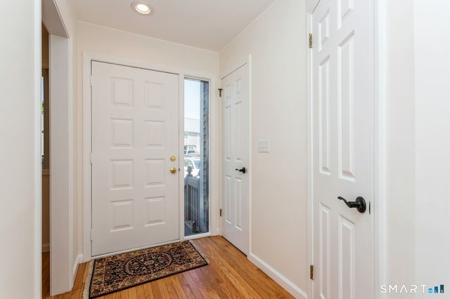 33 Strathmore Lane 33, Norwalk, CT 06880