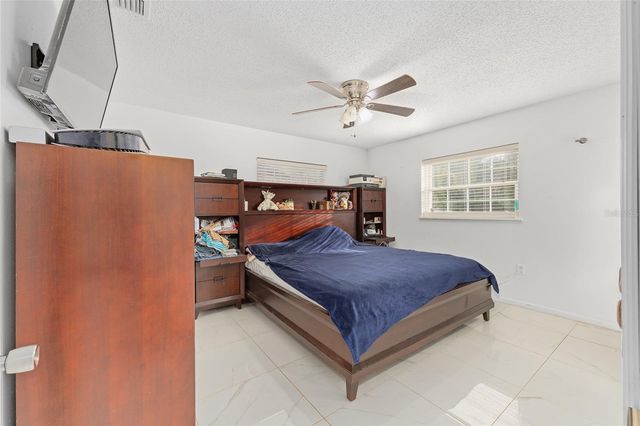 4051 SE 22ND AVENUE, Ocala, FL 34480